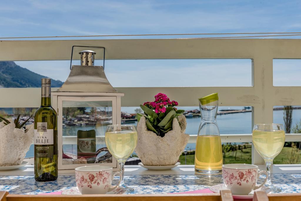 Apartment Sea View Mouth Cetina Омиш Экстерьер фото